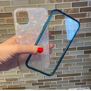 iPhone 11 Phone (2) Cases